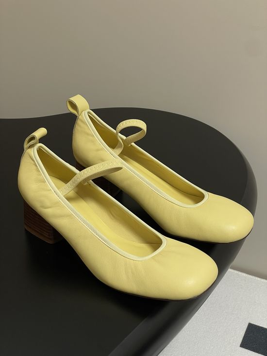 Lemaire Comfortable Mary Jane Flats with Low Heels