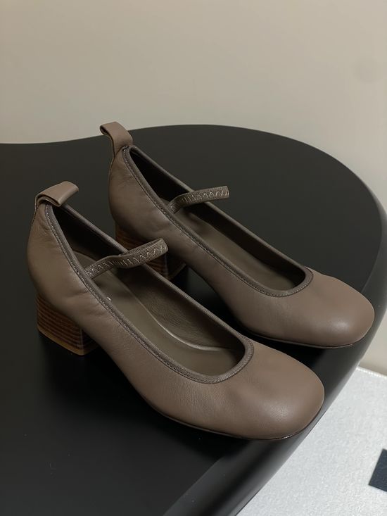 Lemaire Comfortable Mary Jane Flats with Low Heels
