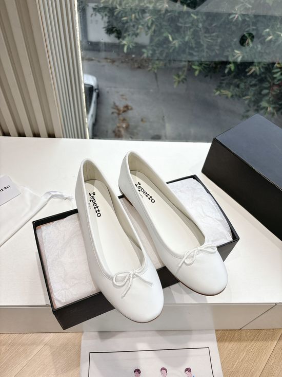 Repetto Patent Leather Block Heel Ballet Flats Comfortable Daily Shoes