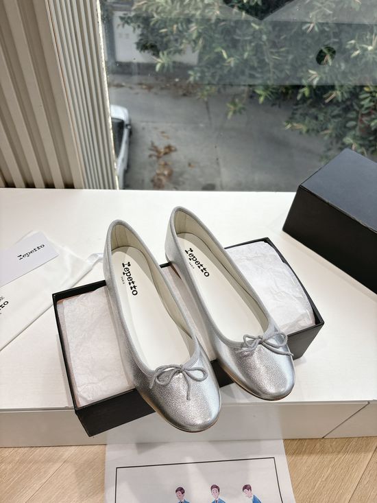Repetto Patent Leather Block Heel Ballet Flats Comfortable Daily Shoes