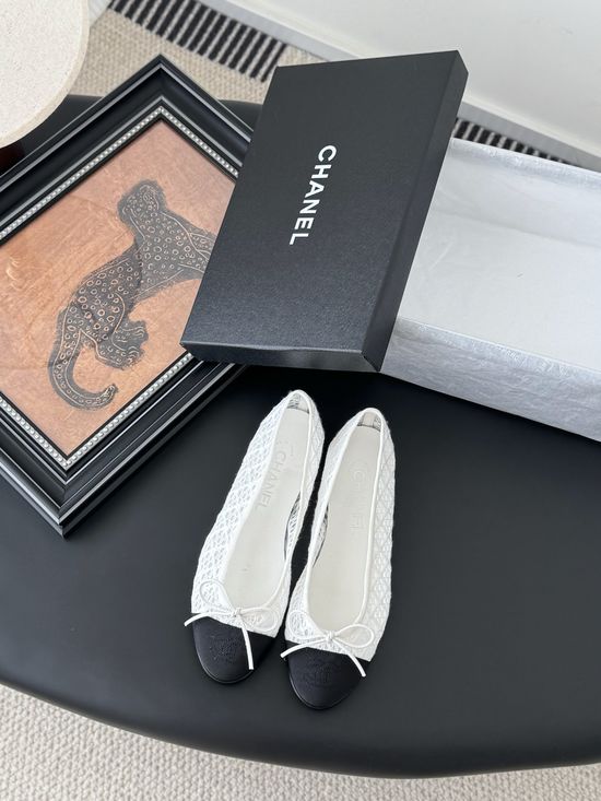 Chanel Classic Round Toe Low Heel Ballet Flats with Leather Sole