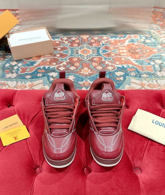Louis Vuitton LV Premium Leather Classic Casual Sneakers Non-slip Skate Footwear