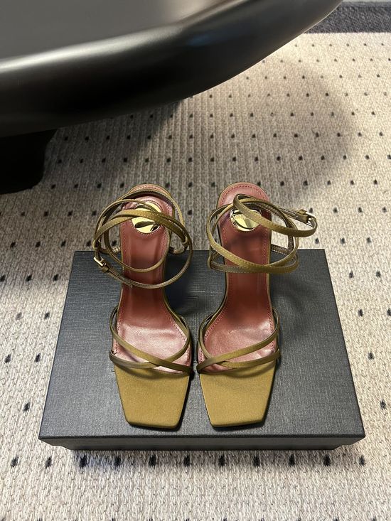 Yves Saint Laurent Chic High-heeled Sandals with Cross-strap Design