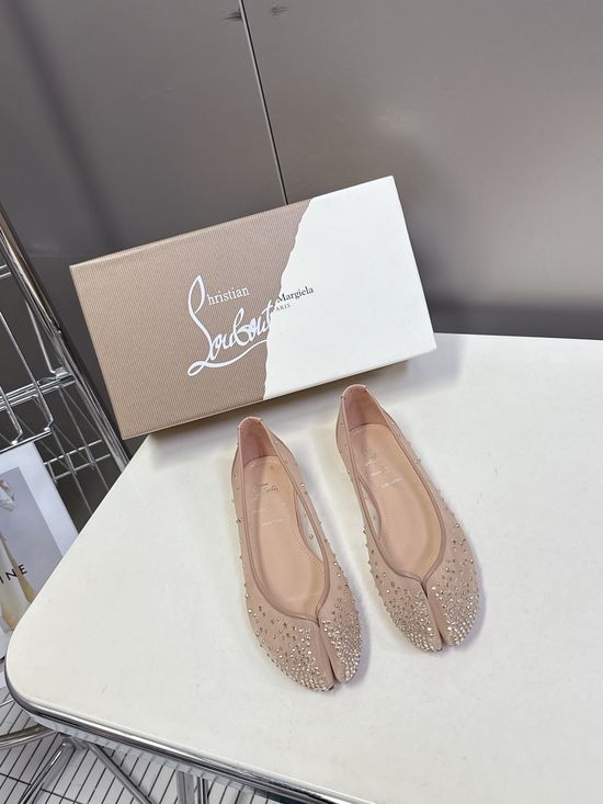 Christian Louboutine Split Toe Rhinestone Flat Shoes Soft Leather Insole