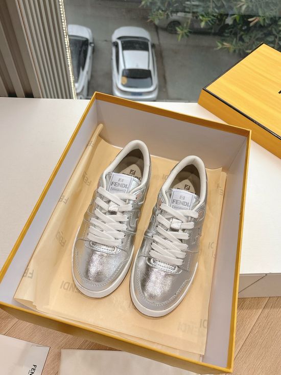 Fendi Metallic Leather Stitching Retro Casual Sneakers