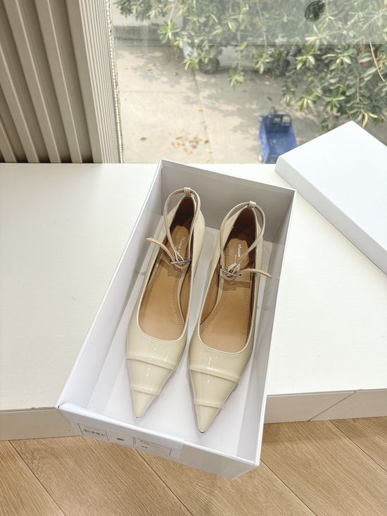Christian Louboutine Patent Leather Soft Comfortable Slip On Casual Flats