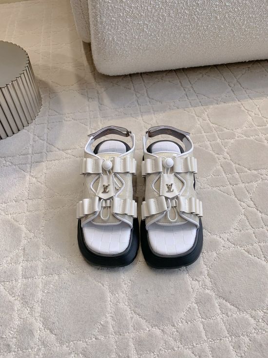 Louis Vuitton Comfortable Thick Sole Casual Sandals For Daily Use
