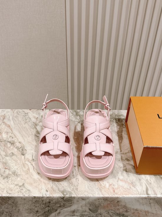 Louis Vuitton Patent Leather Platform Sandals Comfortable Elevated