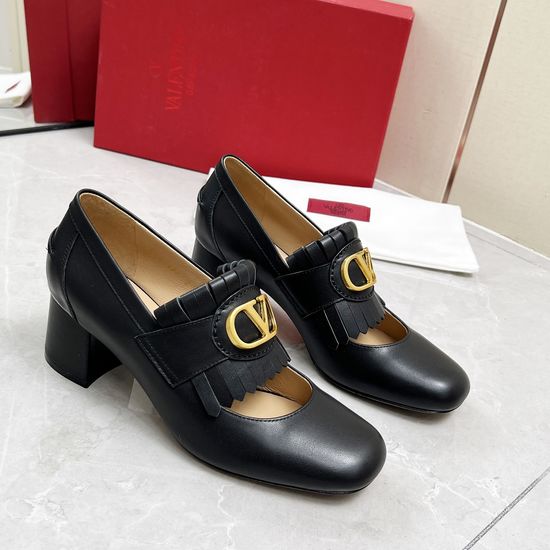 Valentino Elegant Tassel Leather Loafers and Slides Soft Lining