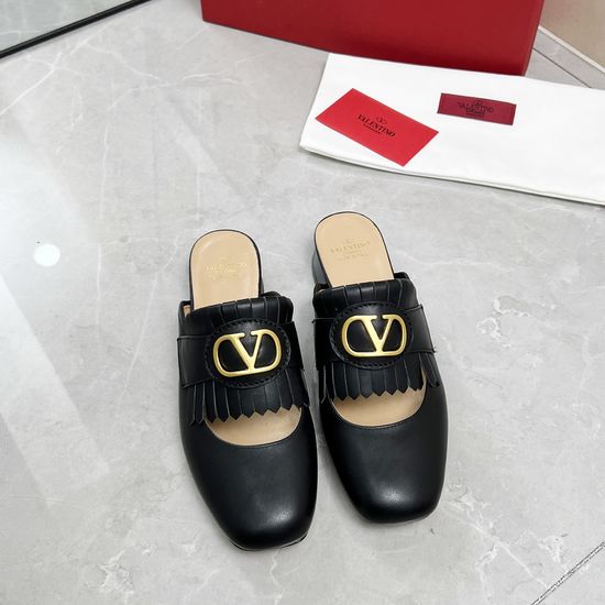 Valentino Elegant Tassel Leather Loafers and Slides Soft Lining