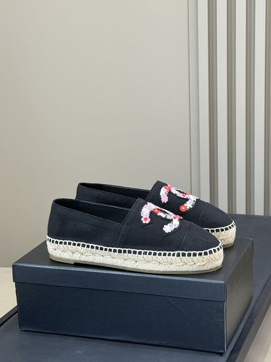Chanel Classic Comfortable Breathable Canvas Espadrilles