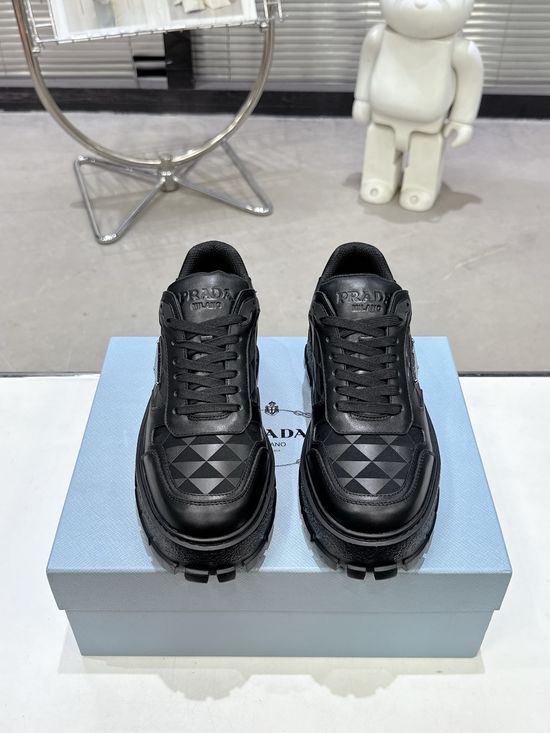 Prada Fashion Versatile Comfortable Non-slip Premium Quality Casual Shoes