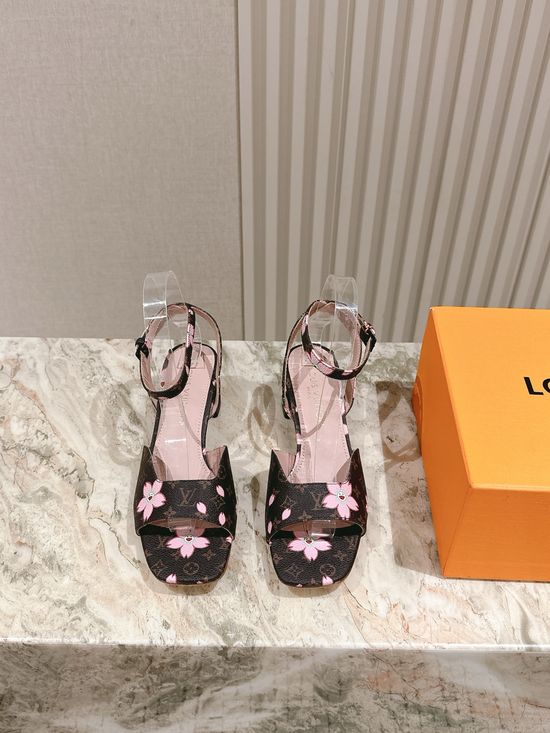 Louis Vuitton Patent Leather Mary Jane Shoes Comfortable Footwear