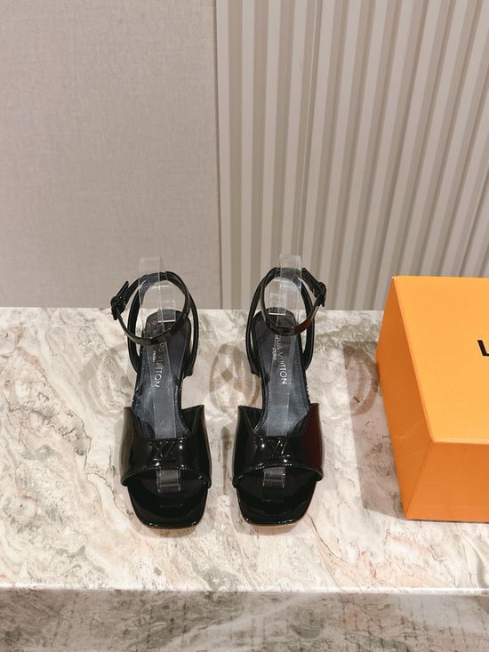 Louis Vuitton Patent Leather Mary Jane Shoes Comfortable Footwear