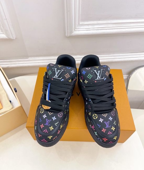Louis Vuitton LV Premium Leather Low-Top Casual Sneakers