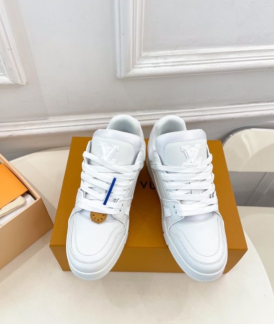 Louis Vuitton LV Premium Leather Retro Casual Sneakers
