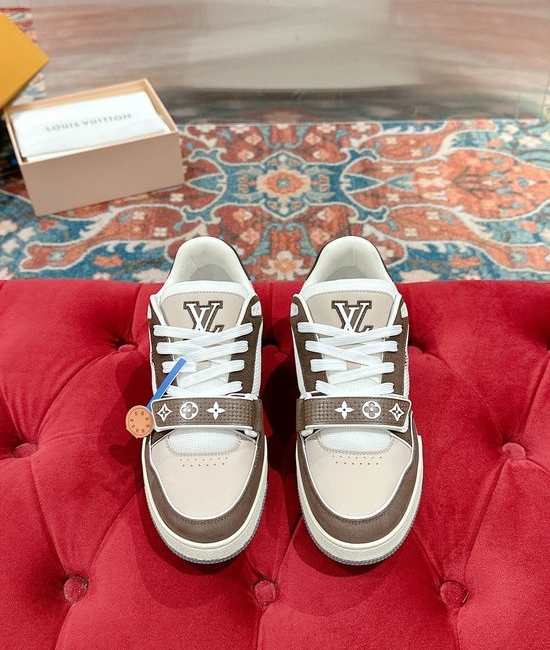 Louis Vuitton LV Perforated Leather Casual Skateboarding Retro Sneakers