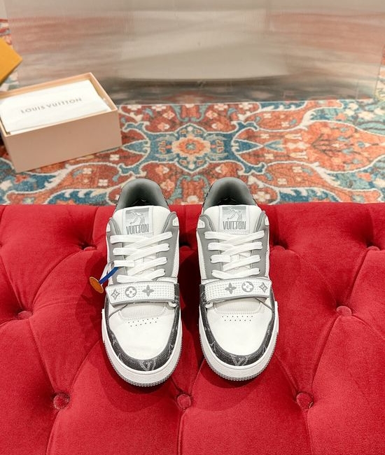Louis Vuitton LV Perforated Leather Casual Skateboarding Retro Sneakers