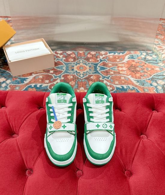 Louis Vuitton LV Perforated Leather Casual Skateboarding Retro Sneakers
