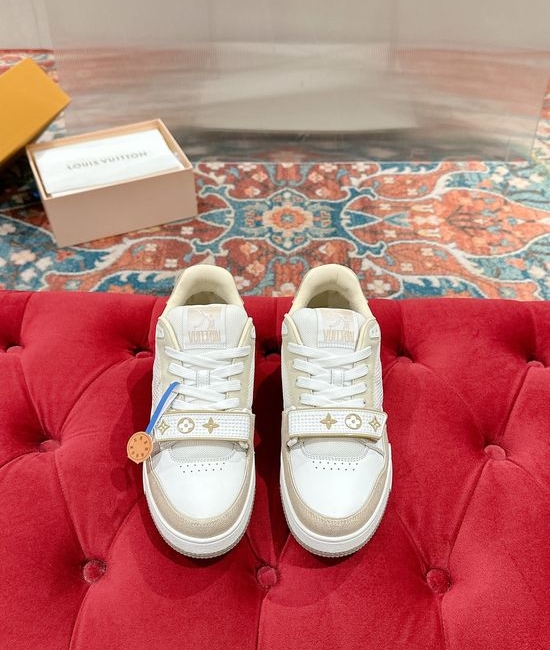 Louis Vuitton LV Perforated Leather Casual Skateboarding Retro Sneakers