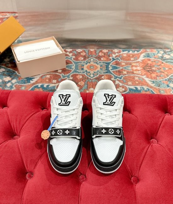 Louis Vuitton LV Perforated Leather Casual Skateboarding Retro Sneakers