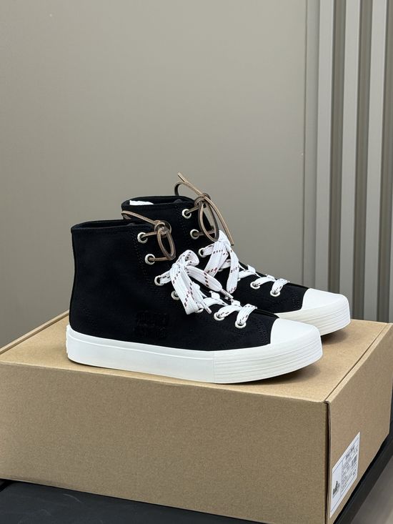 Miu Miu Classic Fashion Canvas Lace Up Casual Sneakers