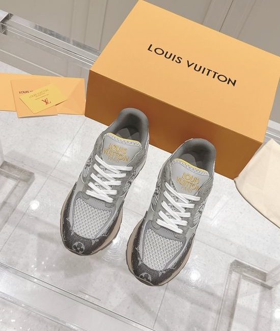 Louis Vuitton LV Classic Casual Sneakers Breathable Mesh Lightweight Sole