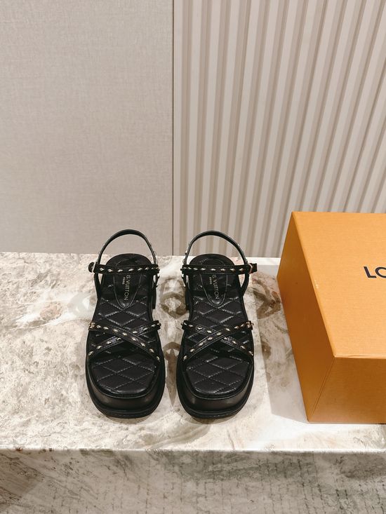 Louis Vuitton Chunky Heel Platform Sandals Leather Rivet Decor