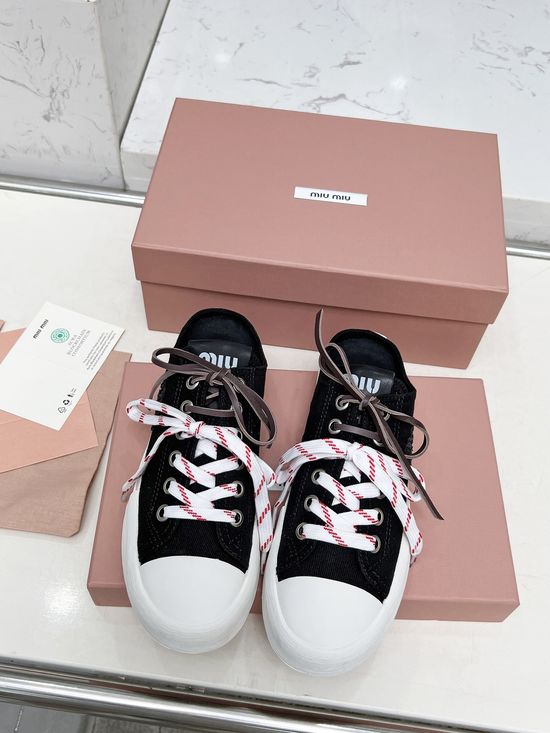 Miu Miu Versatile Black and White Flats Non-slip Soft Sole Daily Shoes