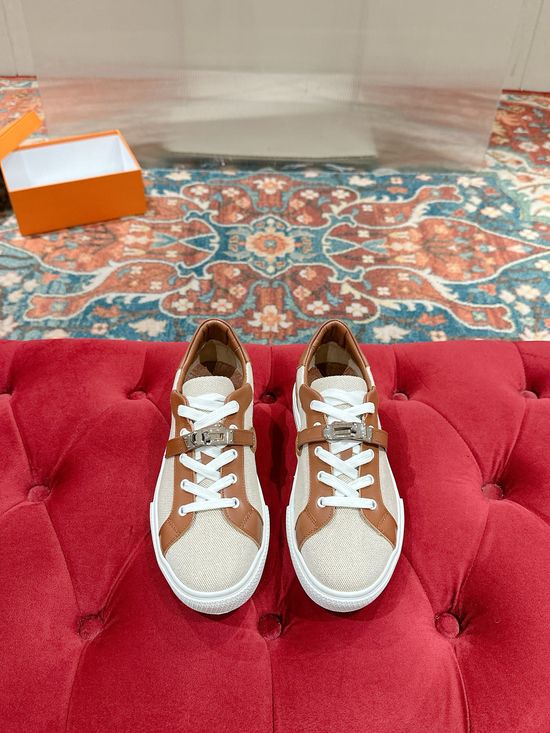 Hermes Classic Buckle Casual Shoes with Premium Leather
