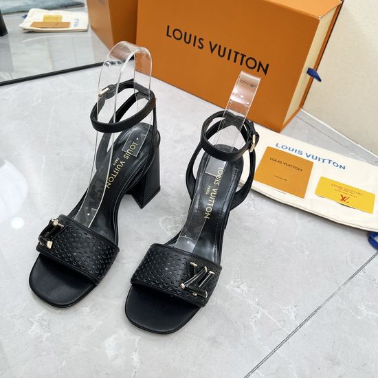Louis Vuitton V-shaped Heel Leather Sandals With Premium Quality