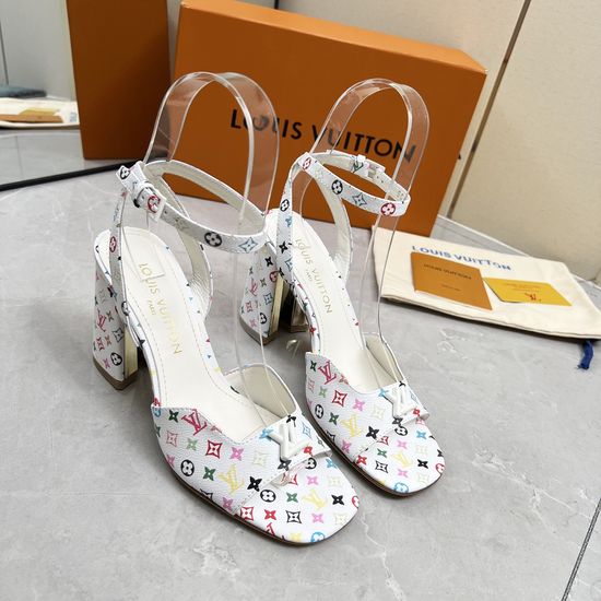 Louis Vuitton Cutout Patent Leather Sandals With Genuine Leather Sole