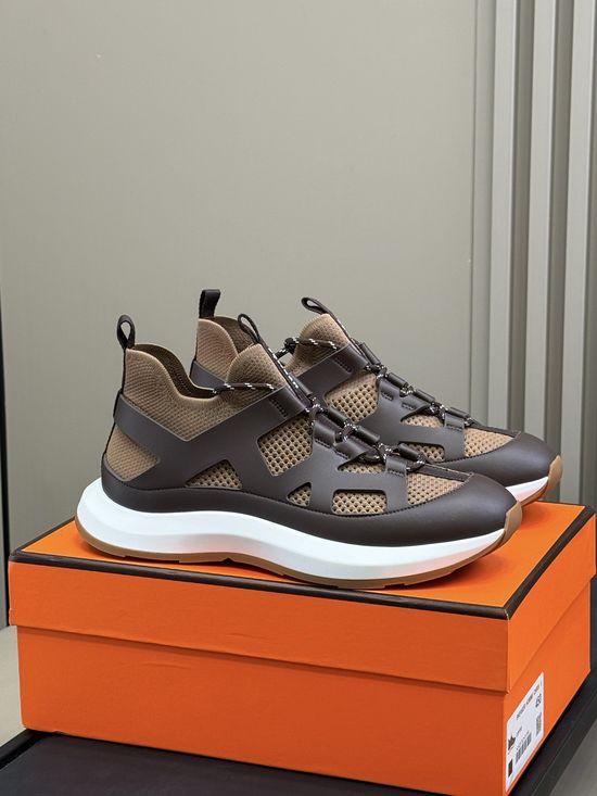 Hermes Breathable Lightweight Casual Low Top Sneakers
