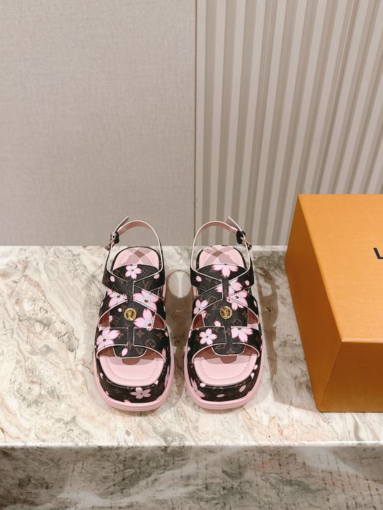 Louis Vuitton Patent Leather High Platform Casual Summer Sandals