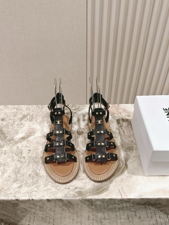 Celine Vintage Style Leather Flat Sandals for Daily Wear