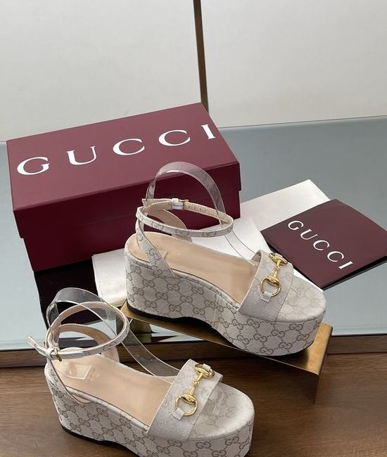 Gucci Platform Peep Toe Wedge Sandals With Signature Buckle Accent