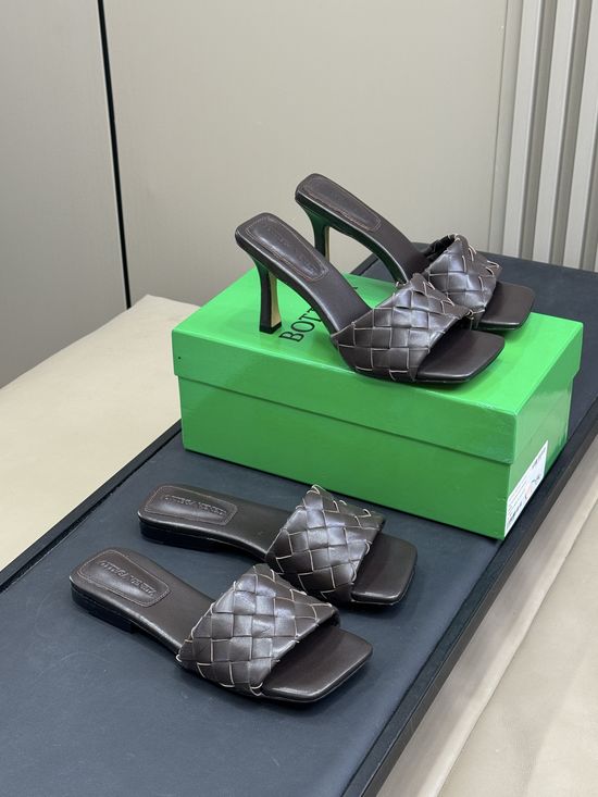 Bottega Veneta Woven Leather Comfort Casual Flat Mule Slides