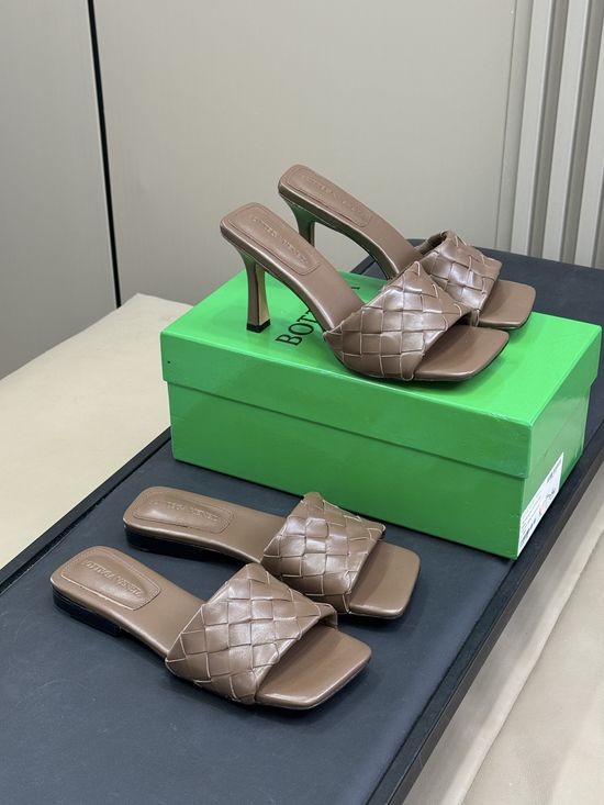 Bottega Veneta Woven Leather Comfort Casual Flat Mule Slides