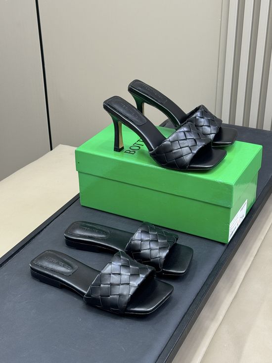 Bottega Veneta Woven Leather Comfort Casual Flat Mule Slides