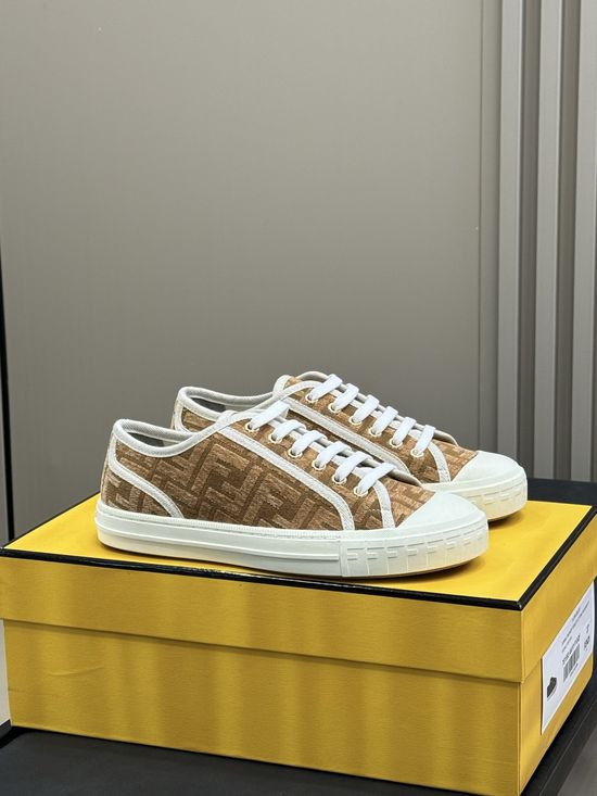 Fendi Classic Printed Canvas Shoes Comfortable Versatile Footwear