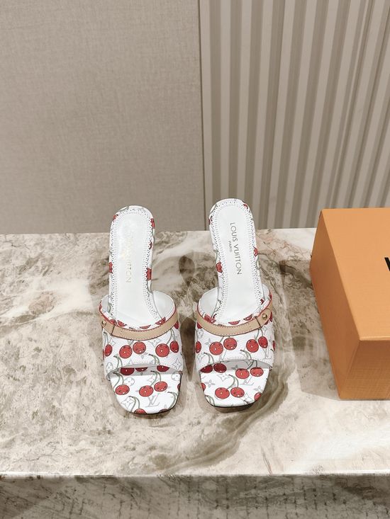 Louis Vuitton Stylish High-Heeled Slippers with Leather Accents