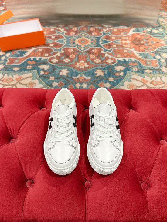 Hermes Premium Leather Casual Shoes with Elegant Buckle Soft Sole Footwear