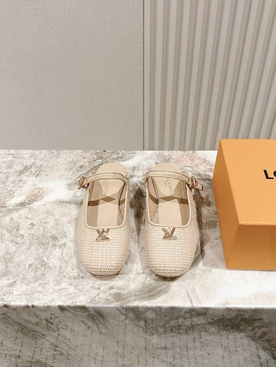 Louis Vuitton Chic Rope-Detailed Sandals for Summer Elegance