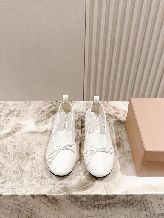 Miu Miu Breathable Mesh Classic Comfortable Daily Flats