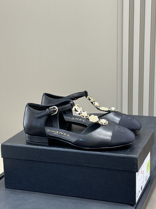 Chanel Elegant T-Strap Mary Jane Shoes Premium Soft Upper Footwear
