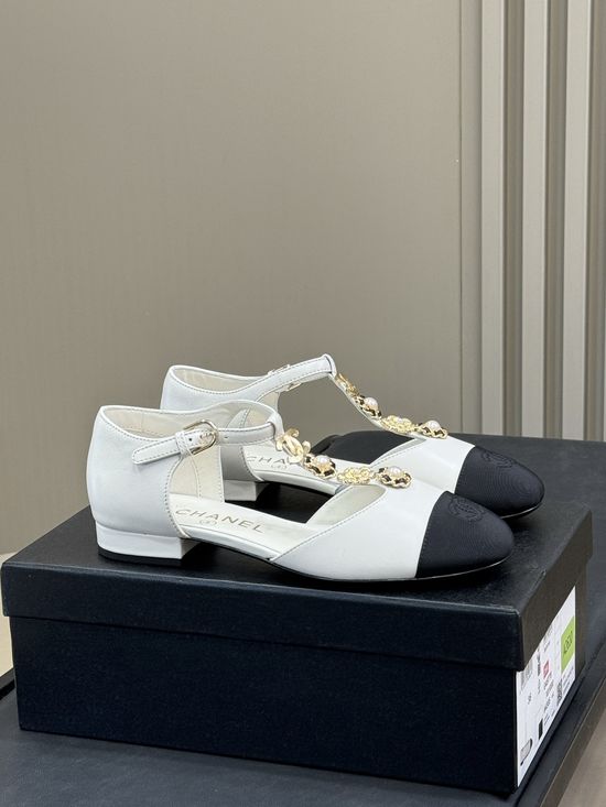 Chanel Elegant T-Strap Mary Jane Shoes Premium Soft Upper Footwear