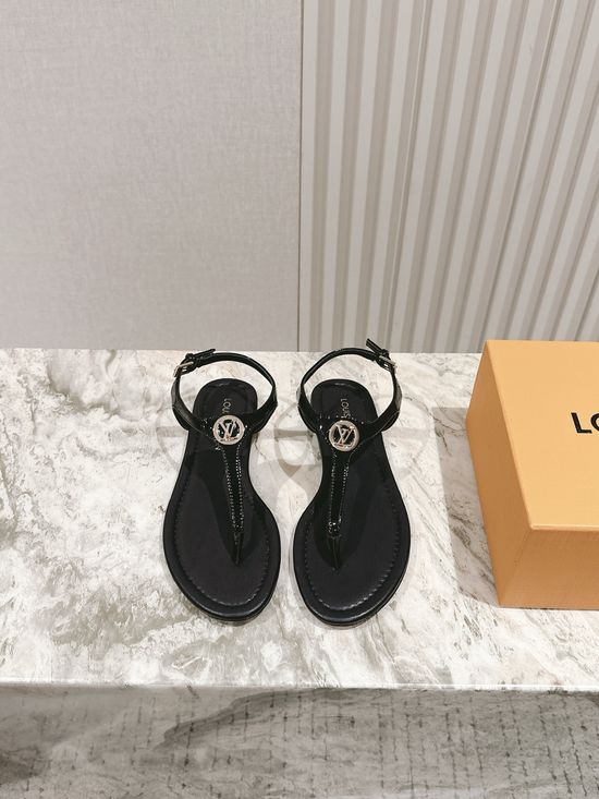 Louis Vuitton Patent Leather Peep Toe Casual Flat Sandals