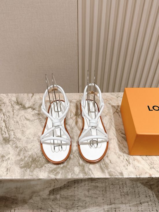 Louis Vuitton Elegant Patent Leather Comfortable Heeled Sandals