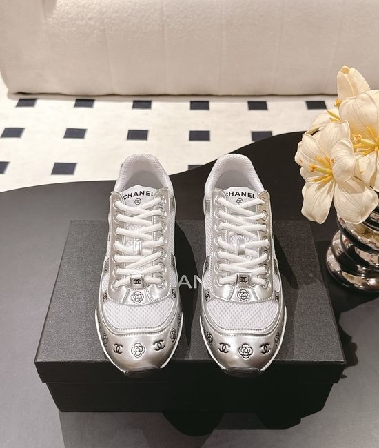 Chanel Embossed Pattern Leather Breathable Casual Sneakers