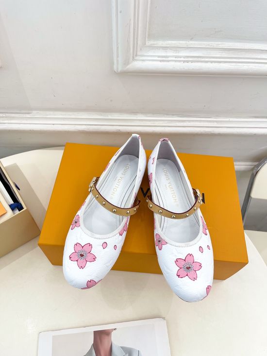 Louis Vuitton Embossed Leather Ballet Flats with Genuine Leather Sole